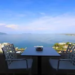 Hill 아파트 Vlorë