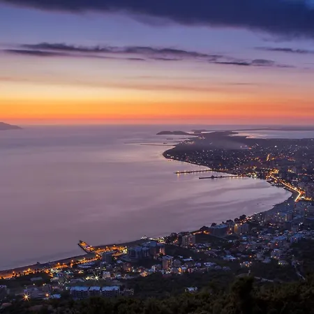 아파트 Hill Vlorë