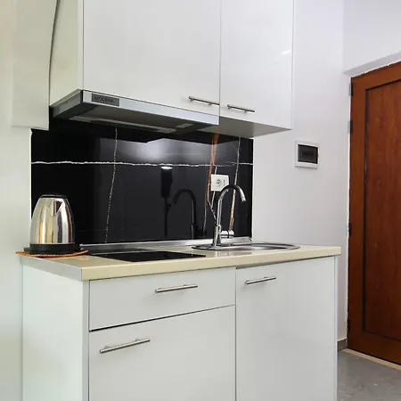 Hill Apartament Wlora