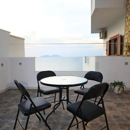 דירה Hill Vlorë